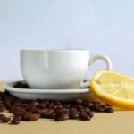 Проста добавка: дієтологи розповіли, як наситити каву антиоксидантами