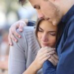 У чому привабливість маленьких жінок?