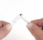 Як допомогти собі коханому кинути палити? Десять порад кардіологів.