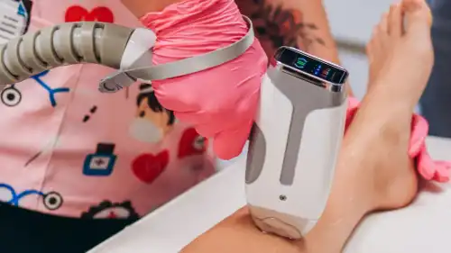 Яка результативність лазерної епіляції для русявого, тонкого і посивілого волосся?