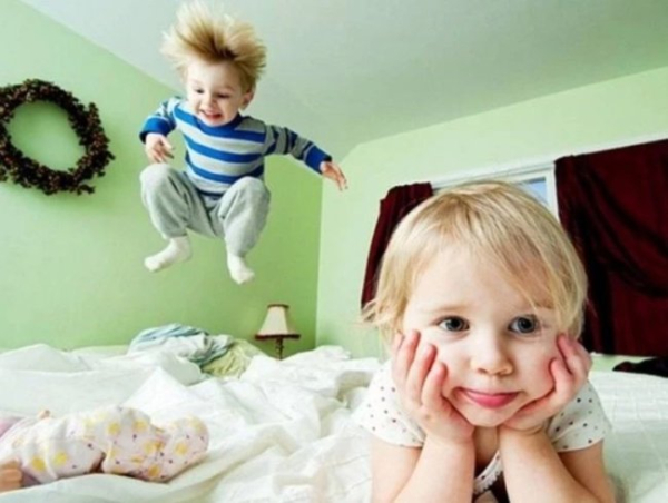 Як навчити дітей ввічливому прохання замість дратівливого крику