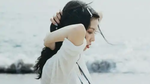 Секрет сяючого волосся: японський метод миття голови.