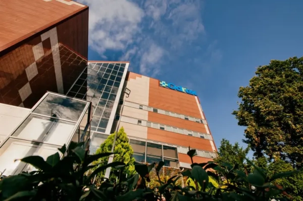 Знов заблоковано платформу, де пацієнти розповідали історії лікування в клініці Odrex, що потрапила у скандал.