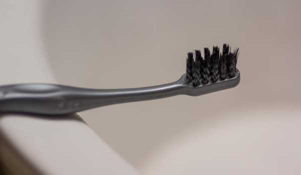 Найкращі зубні щітки обрали читачі Клео.ру у рамках народного рейтингу