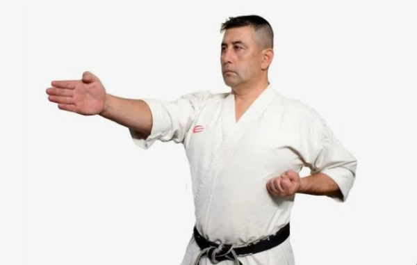 Як перетворити руки на списи?