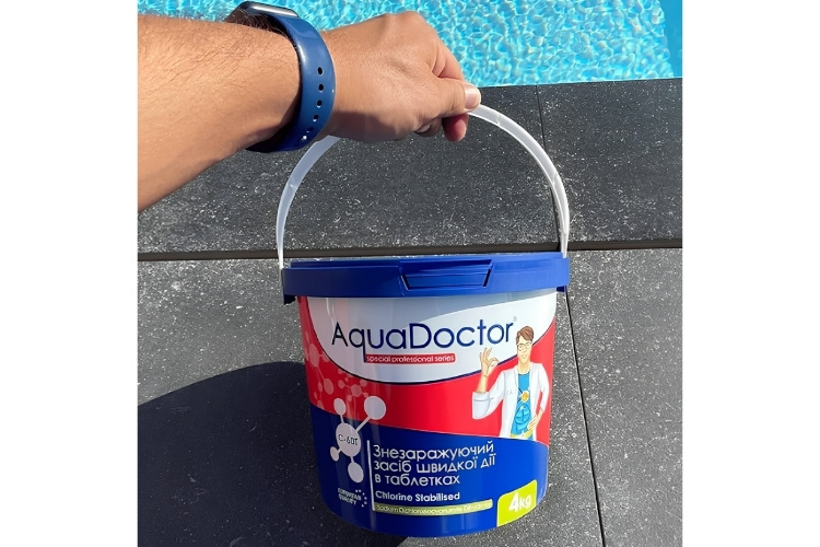 хімічні засоби для басейну Aquadoctor
