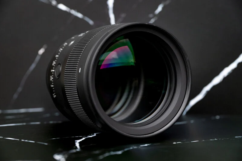 Об'єктив Sigma 85mm f/1.2 DG Art, передня частина