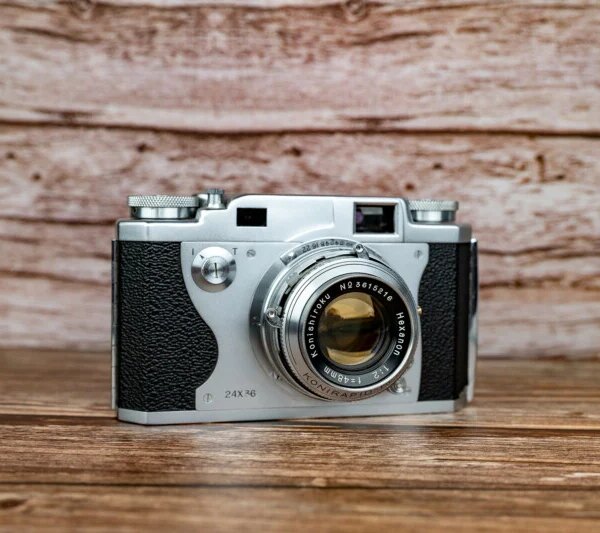 Konica IIA: блискучий приклад позачасової технології