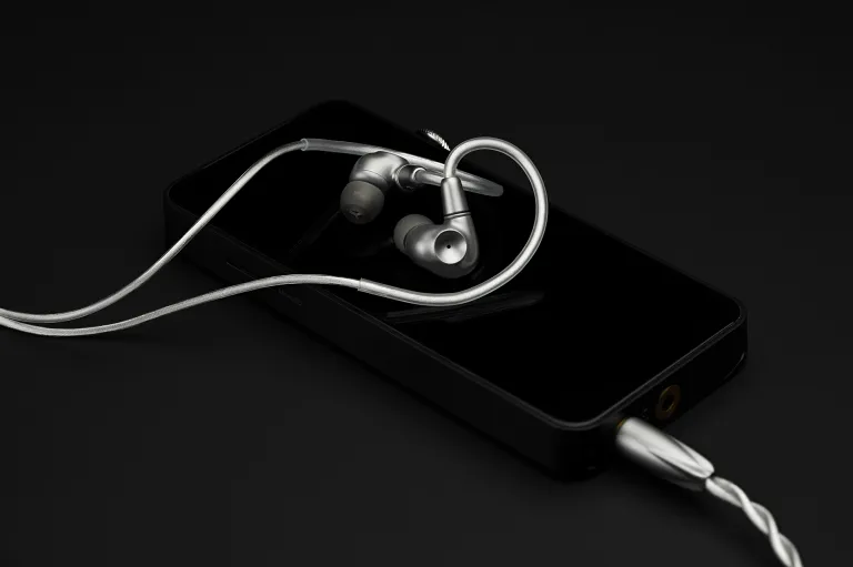 Навушники Meze Audio ASTRU