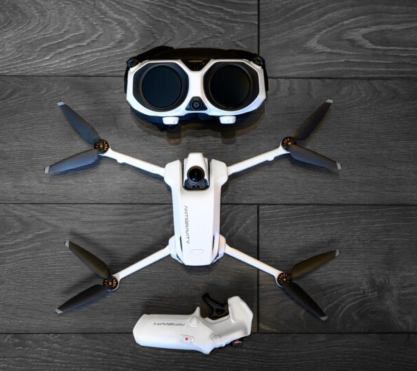 Дрон Antigravity A1: безпрецедентна інновація у світі польотів