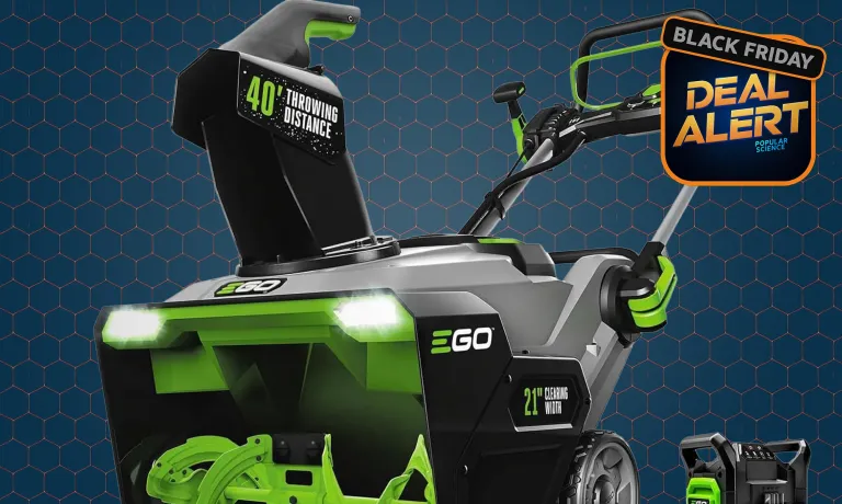 Снігоочисник Ego Power+ зі знижкою на Чорну п'ятницю