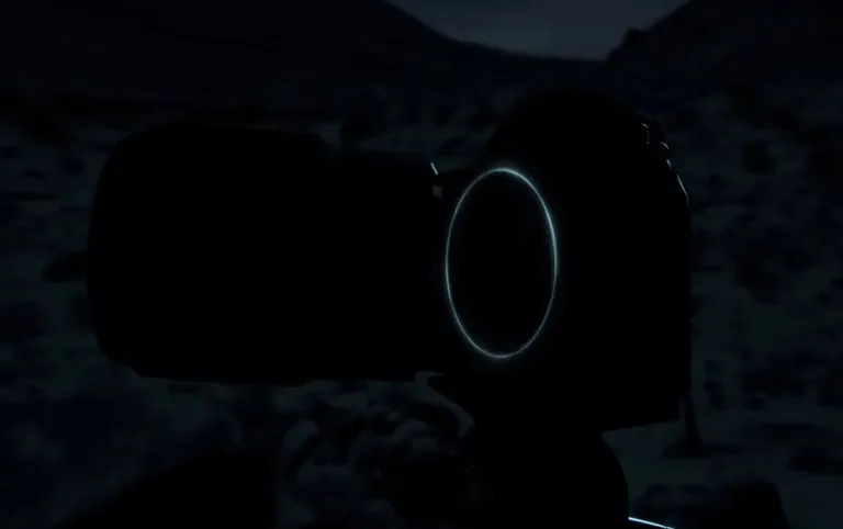 Nikon Mirrorless Camera